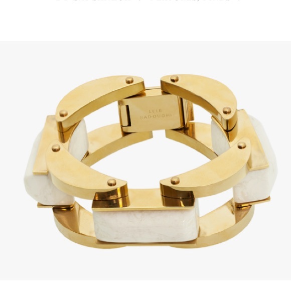 L E L E   S A D O U G H I - Picture 6 of 6